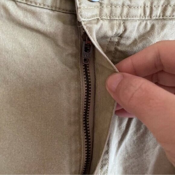 L.L. Bean Tropic-Weight Cargo Shorts Men 34 Tan Comfort Waist 100% Cotton Pcoket - Picture 5 of 12